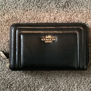 Coach Leather Puffy Quilted Wallet - NWOT